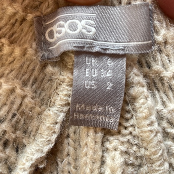 Women’s crop sweater - Picture 4 of 5